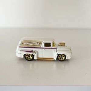 Hot Wheels '56 Ford Truck Pearl White 2000 1:64 Diecast Car #171 Gold Wheels